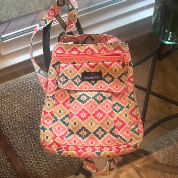 Kavu Handbags - Kavu Keeper bag